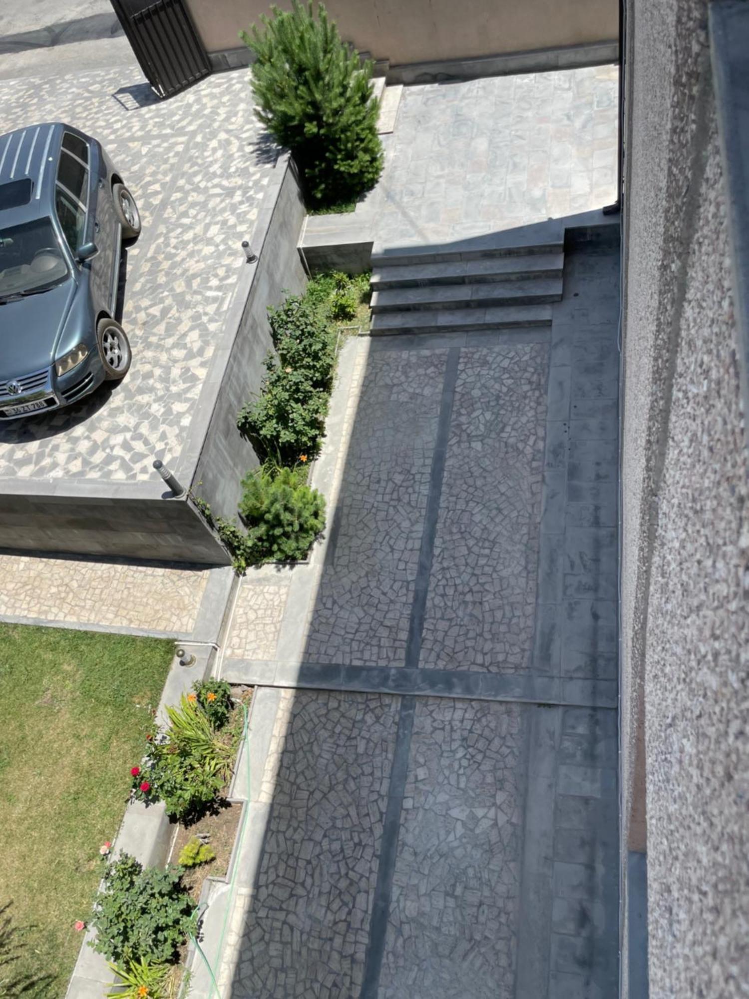 Decca Hotel Yerevan Bagian luar foto